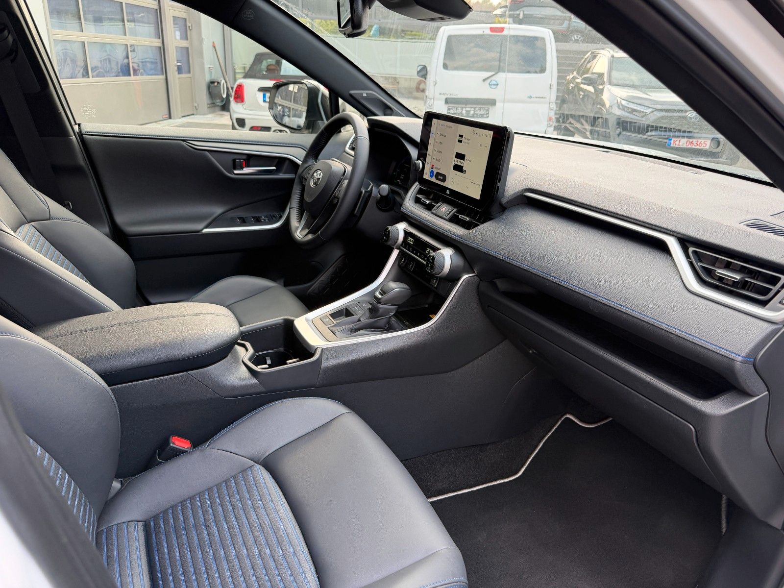 Toyota RAV 4 2.5 Hybrid 4x2 Style VOLL JBL+360°+LEDER