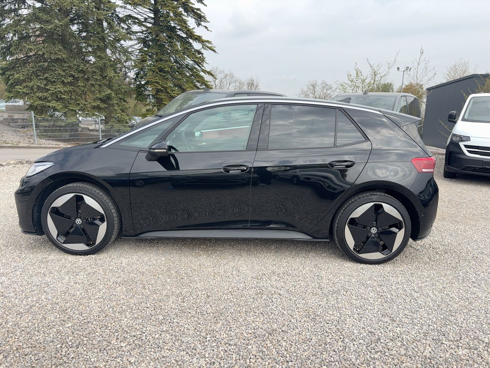 Volkswagen ID.3 Pro Wärmepumpe/CarPlay/Kamera/Matrix/Pano