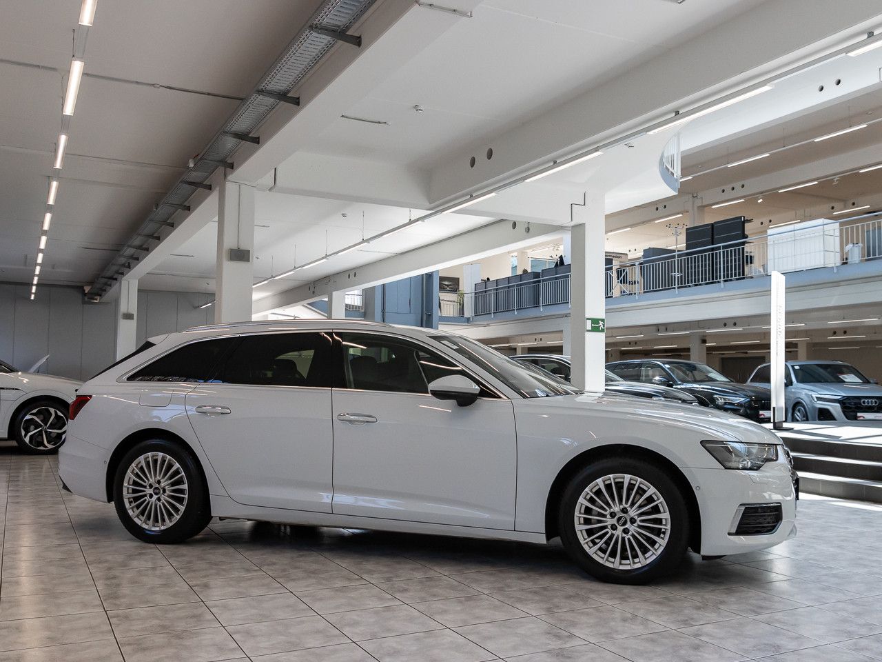 Audi A6 Avant 40 TDI quattro S tronic - Samsaru's Car Outlet