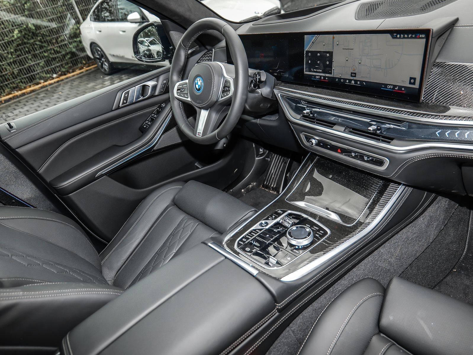 BMW X5 xDrive50e MSport + Pano + DA + PA + AHK
