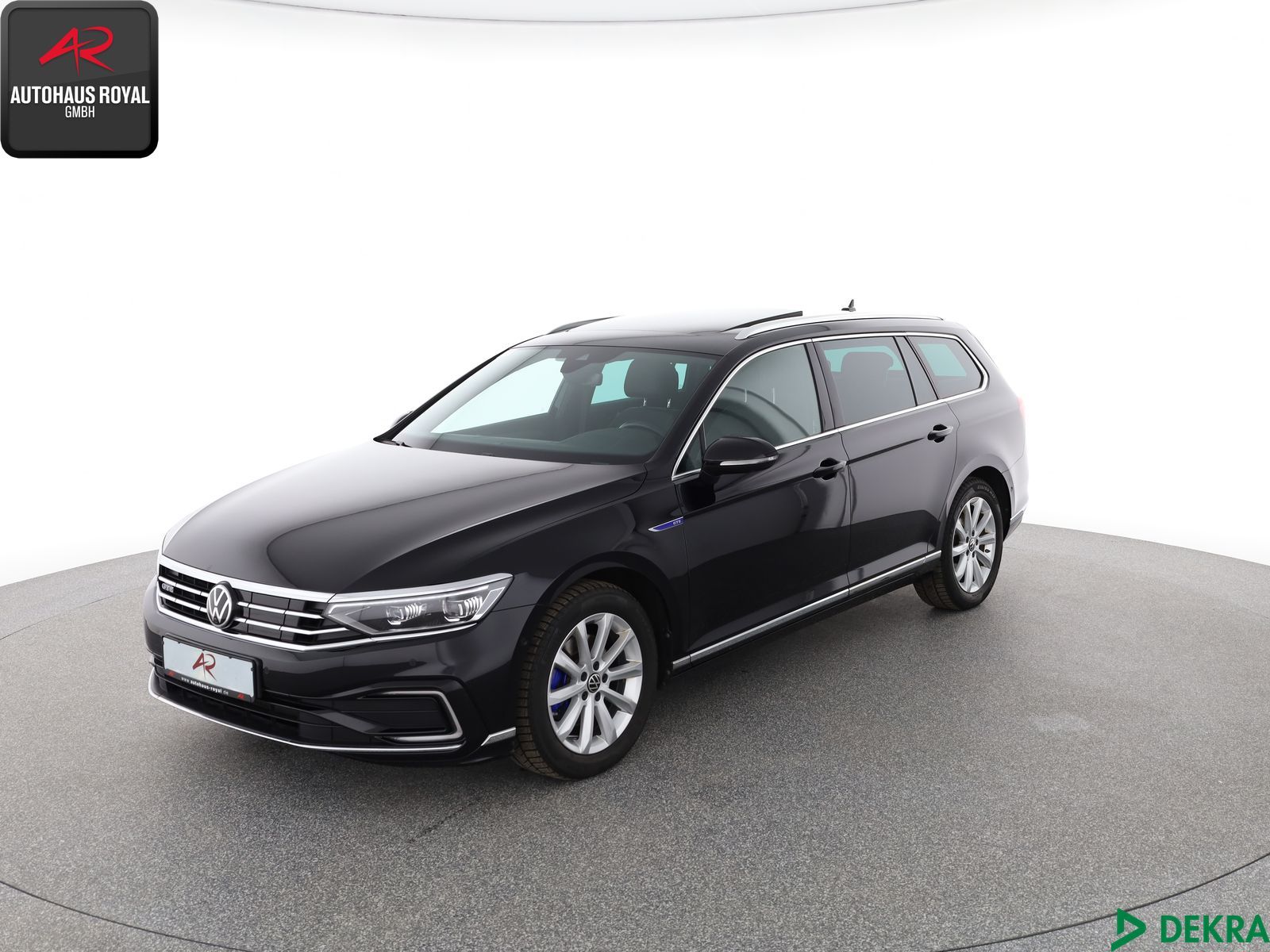 Volkswagen Passat Variant 1.4 TSI GTE - Samsaru's Car Outlet