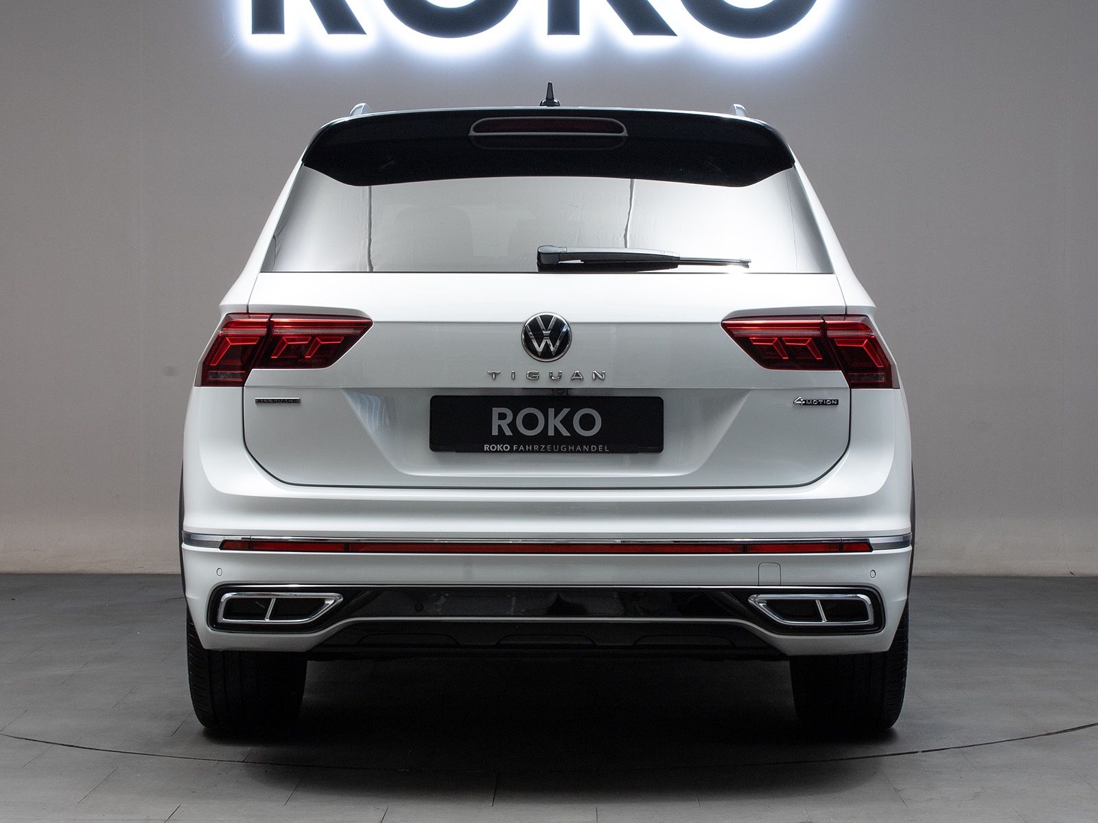 Volkswagen Tiguan Allspace R-Line 4M 7-Sitzer 360°MEGAVOLL