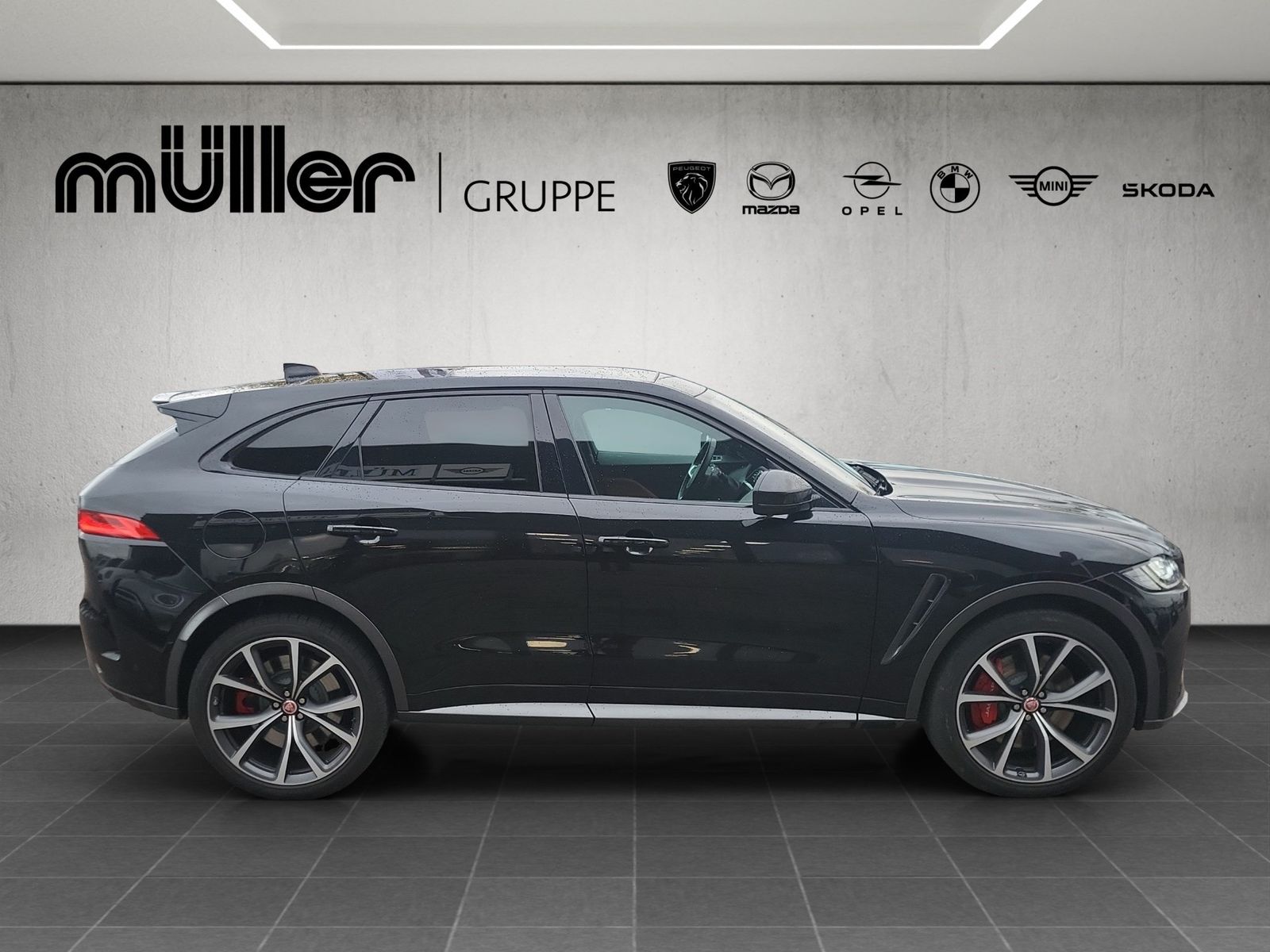 Jaguar F-Pace SVR 4WD Head-Up DAB LED WLAN RFK AHK PDC
