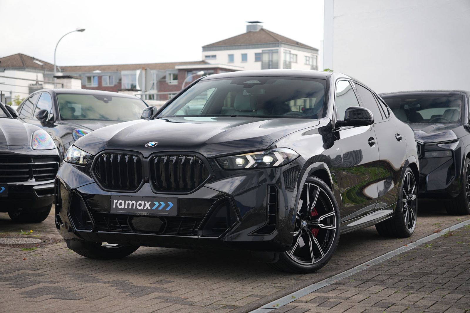 BMW X6 xDrive30d M SPORT PRO - Samsaru's Car Outlet