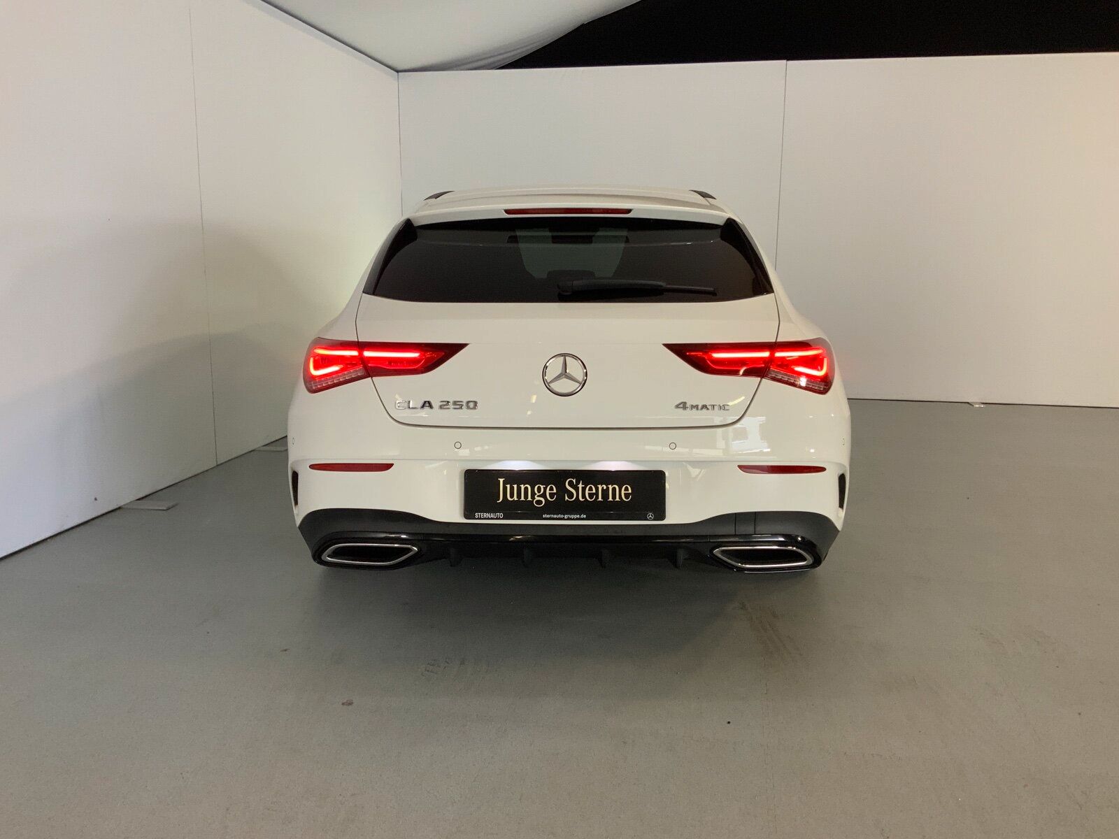Mercedes-Benz CLA 250 4M AMG - Samsaru's Car Outlet
