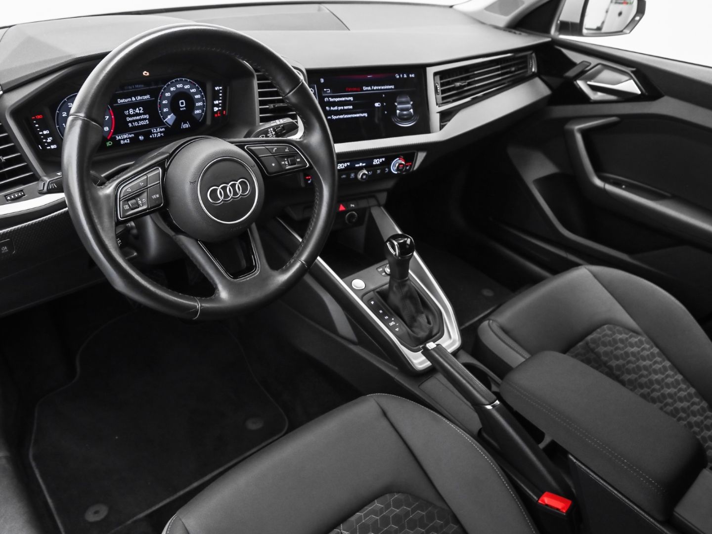 Audi A1 citycarver 35 TFSI S tronic Navi LED Parkpilo