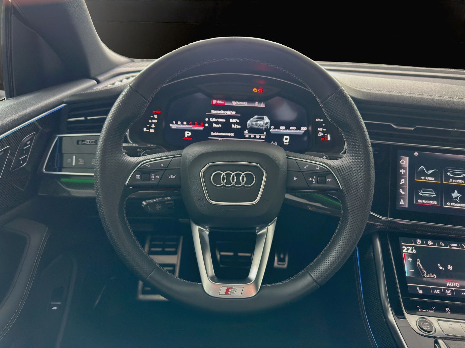 Audi Q8 50 TDI qu. tipt. S LINE COMP+AIR+AHZV+HD+B&O