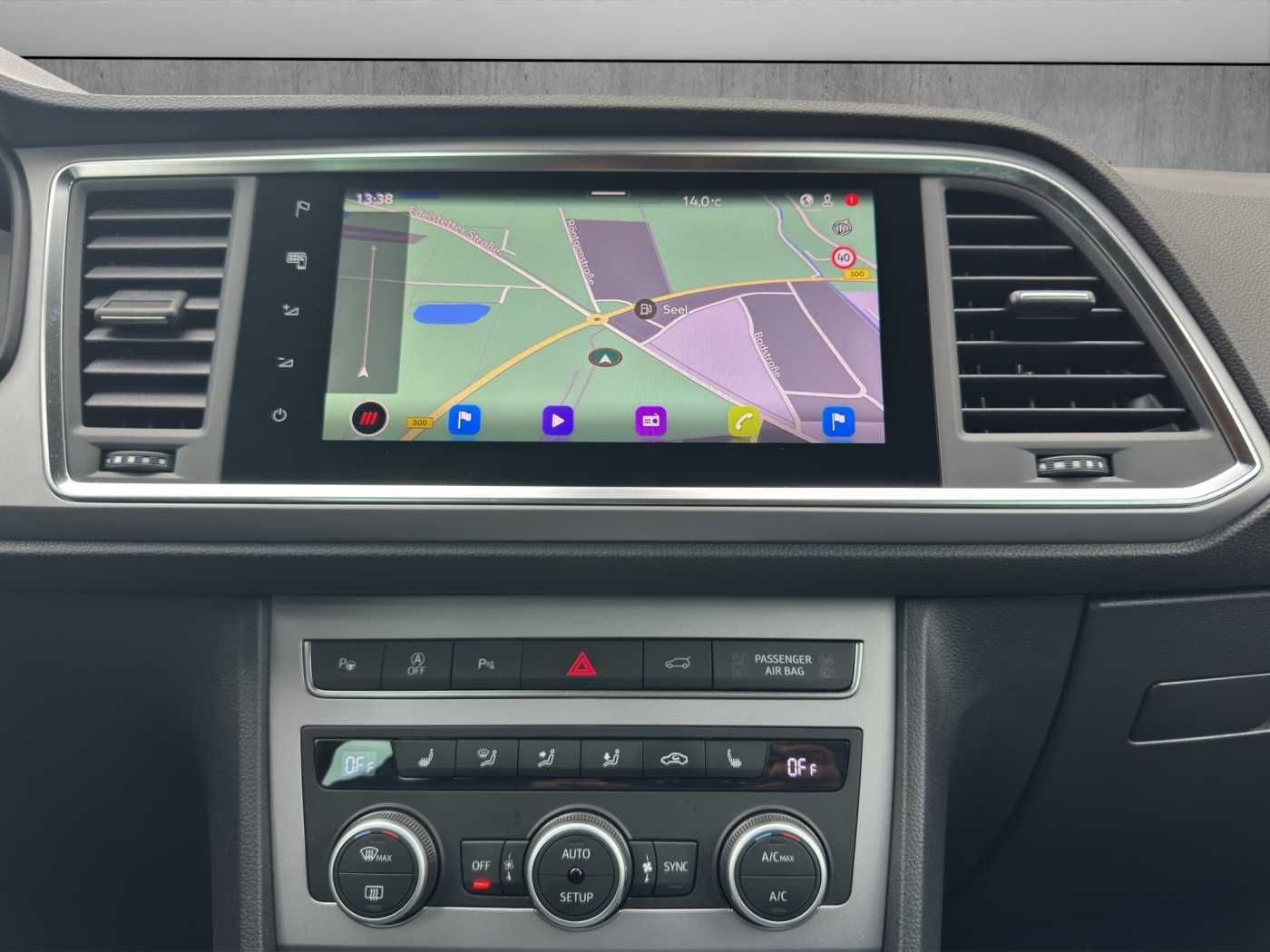 Seat Ateca 2.0 TDI FR //5 J. Garantie /Navi/Sitzheizu