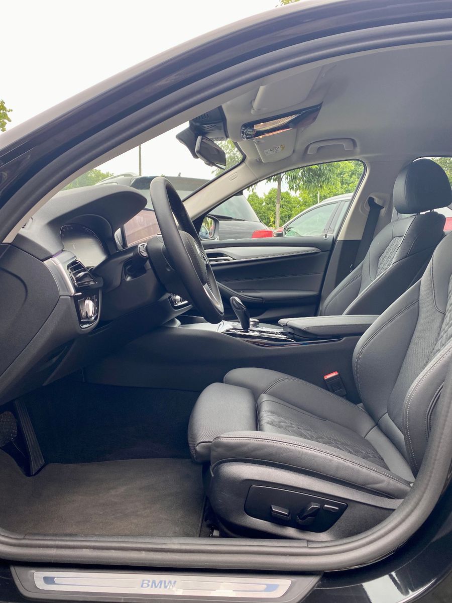 BMW 520 d xDrive Navi AHK 18 Zoll Standheizung