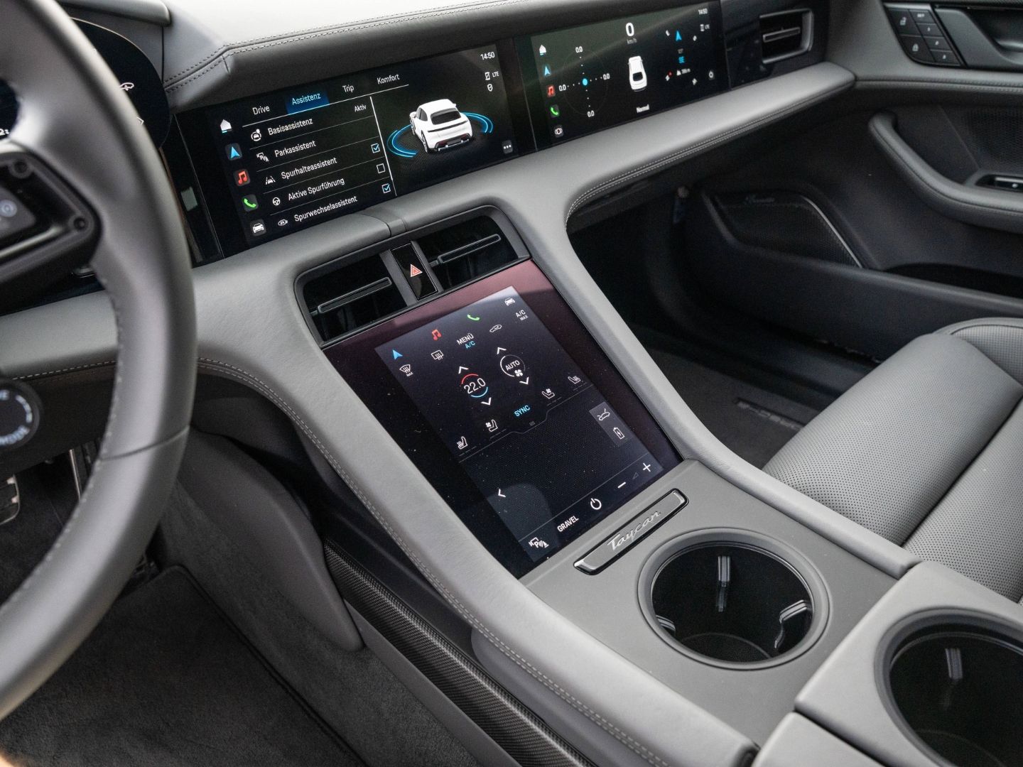 Porsche Taycan Turbo S Cross Turismo Burmester InnoDrive