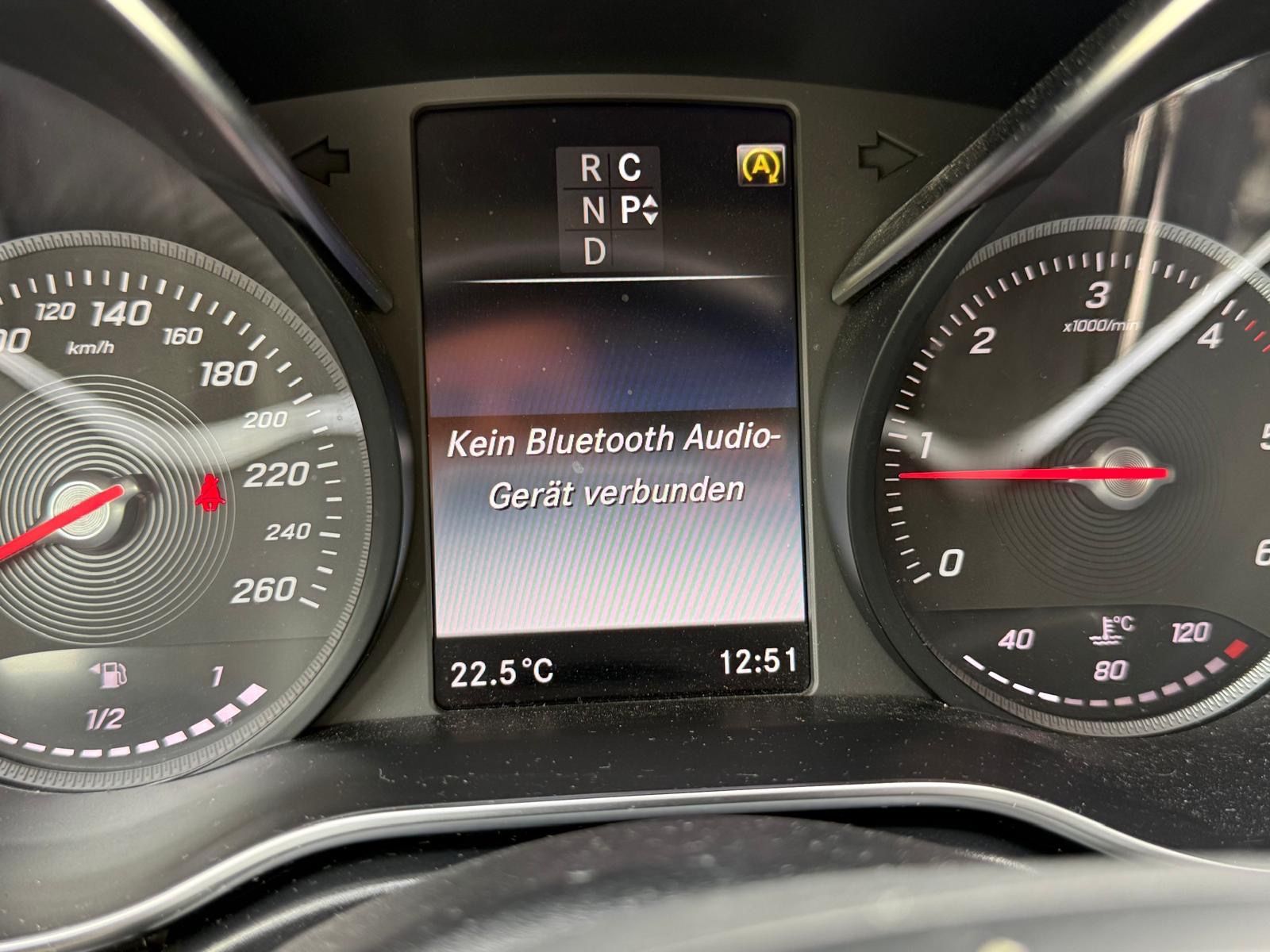 Mercedes-Benz V 220 V -Klasse AVANTG./EDITION - Samsaru's Car Outlet