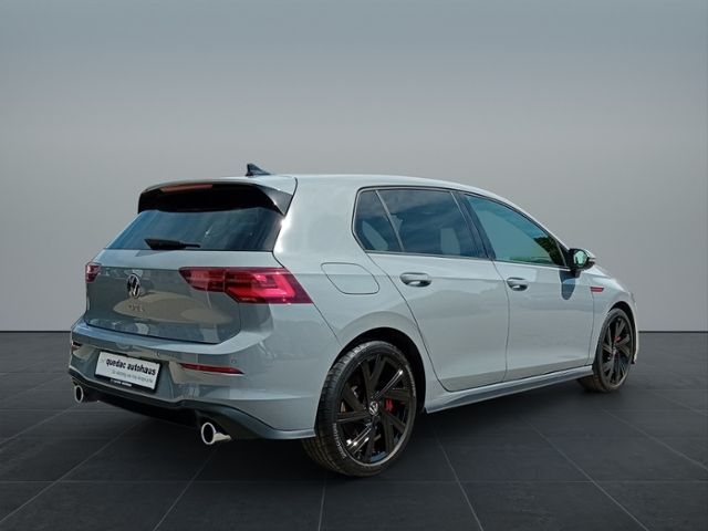 Volkswagen Golf VIII 2.0 TSI GTI - Samsaru's Car Outlet