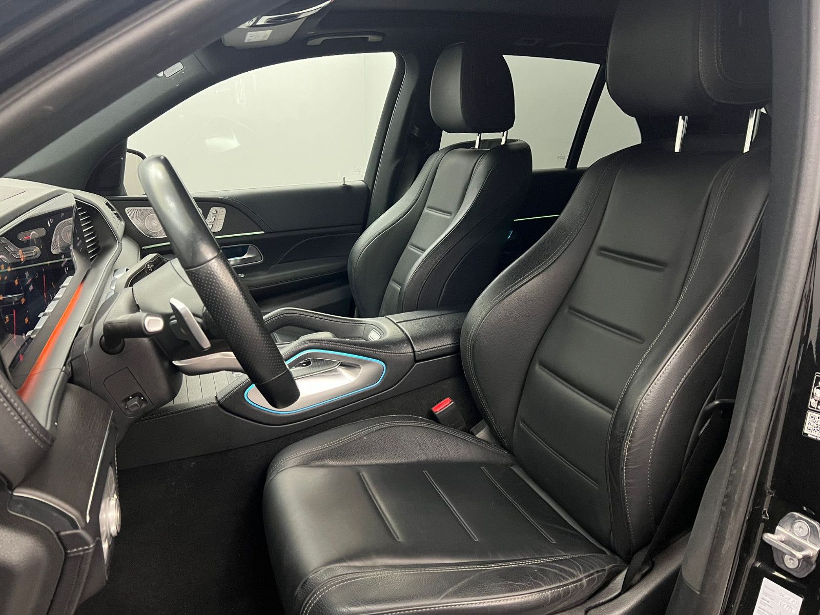 Mercedes-Benz GLE 400d 4M AMG-LINE*AIRM*BURME*PANO*AHK*ACC*22Z