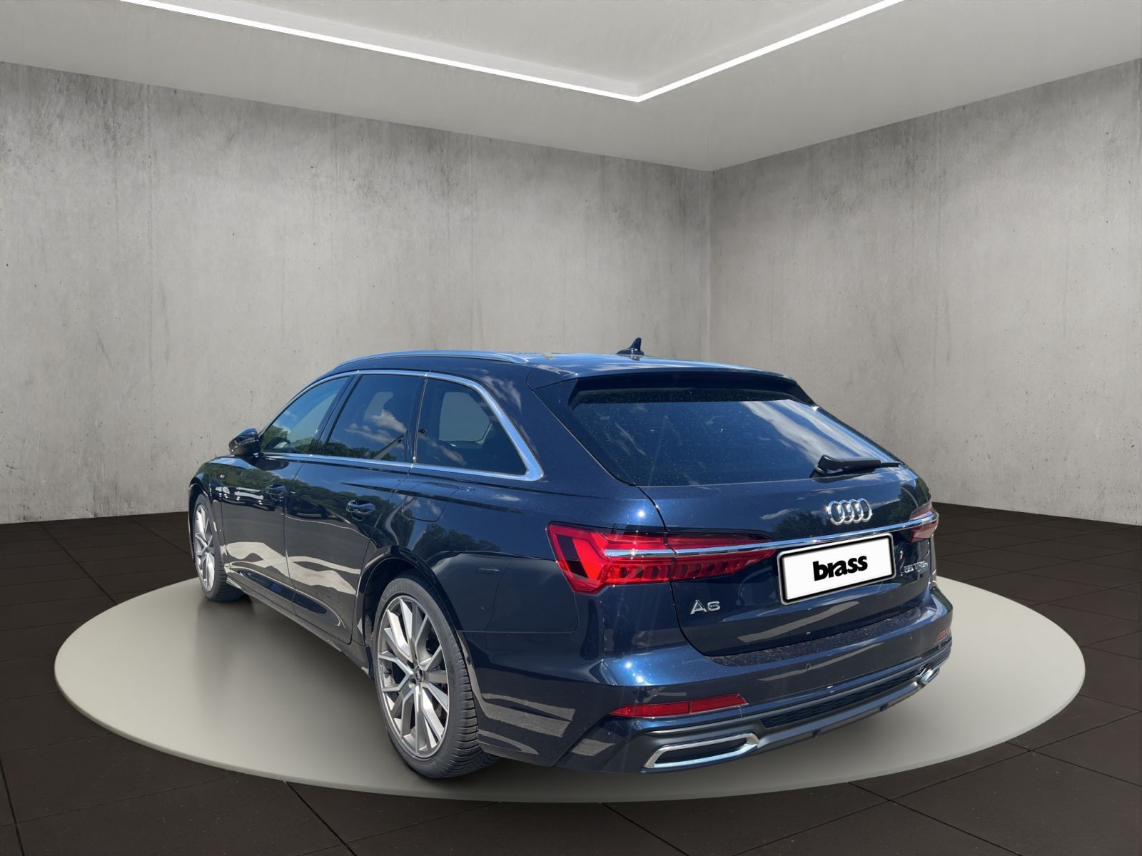 Audi A6 Avant 55 TFSIe quattro S line - Samsaru's Car Outlet