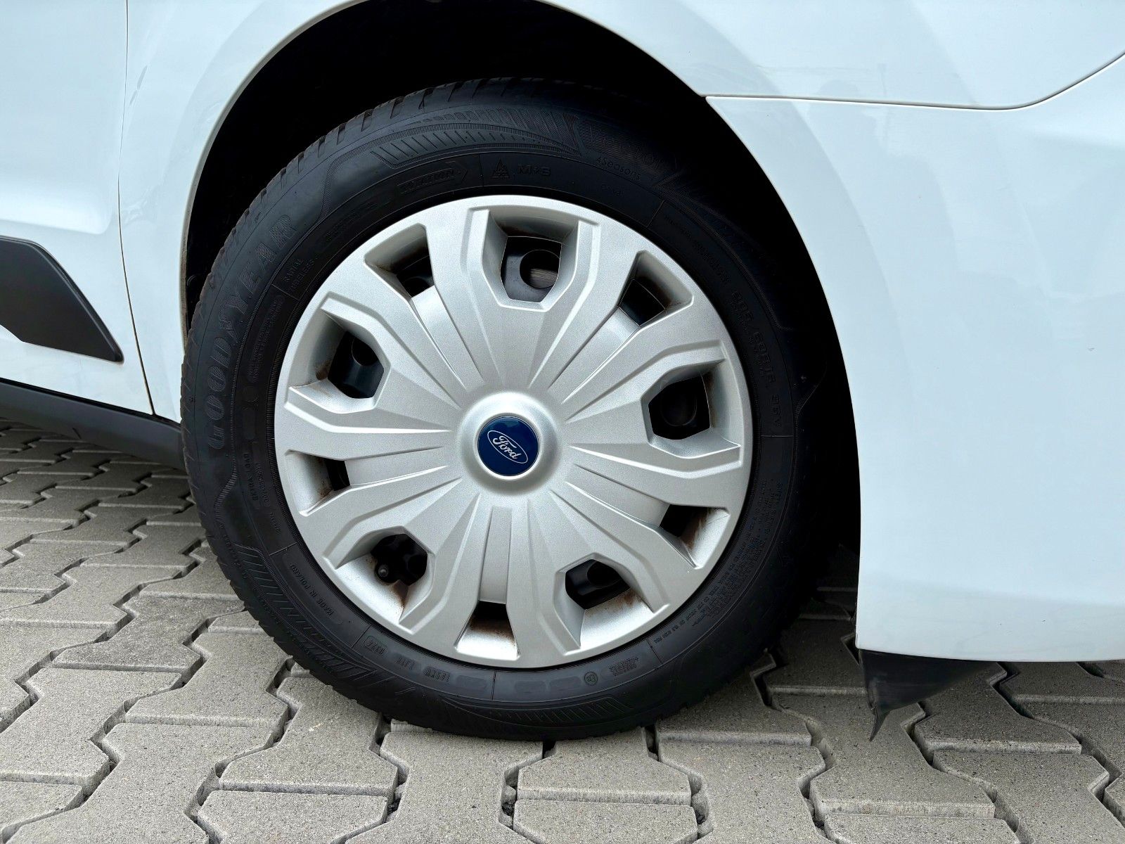 Ford Transit Connect Kasten Trend L2 1.5 EcoBlue - Samsaru's Car Outlet