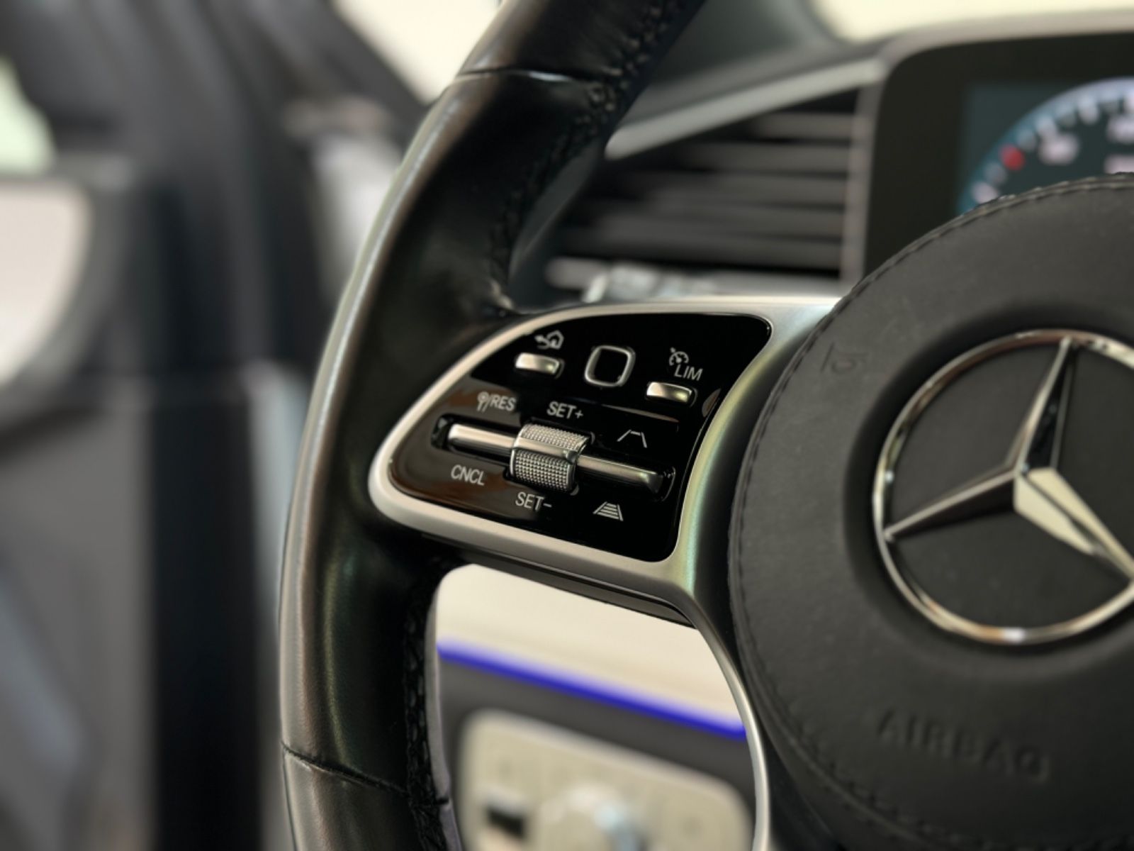 Mercedes-Benz GLE 450 AMG-Line -360-PANO-AIRMATIC-MEM-BURMEST