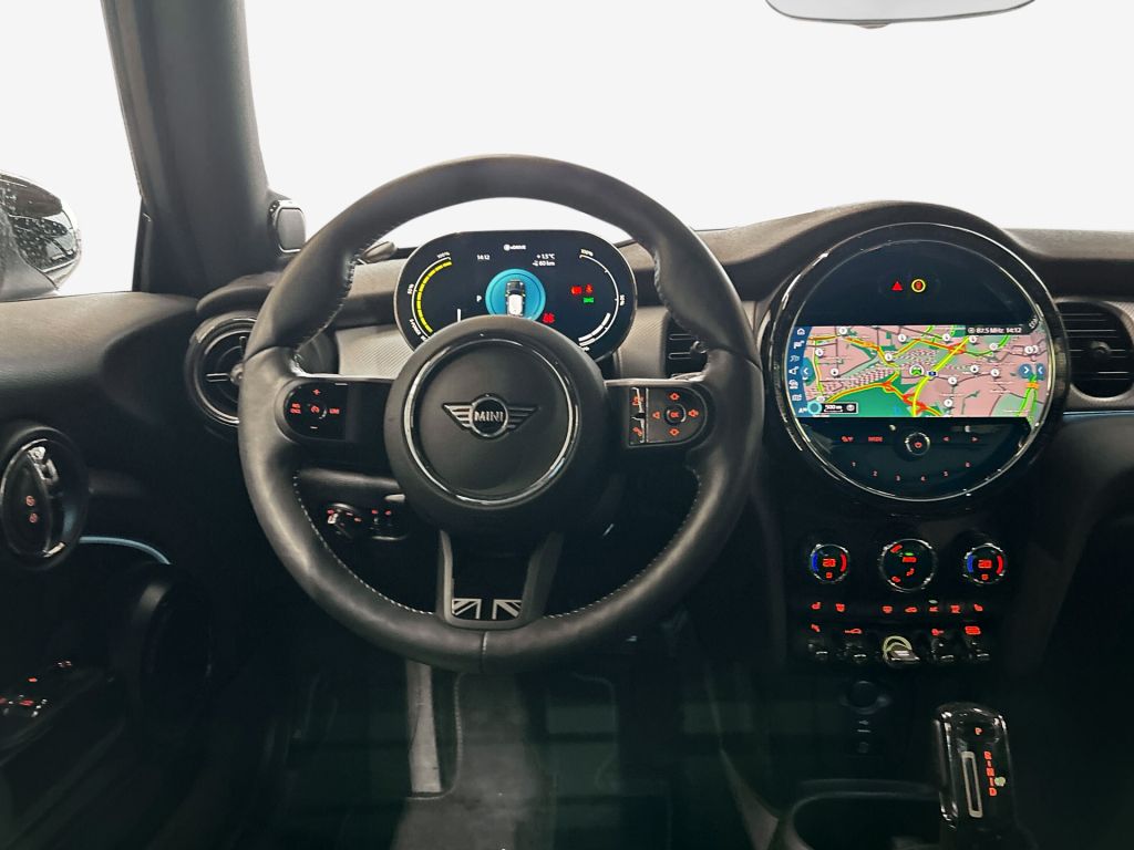 MINI Cooper SE MINI Yours - Samsaru's Car Outlet