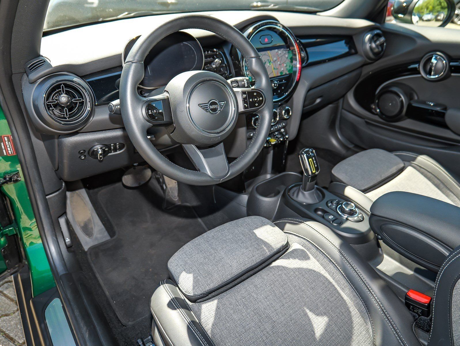 MINI Cooper SE 3-Türer - Samsaru's Car Outlet