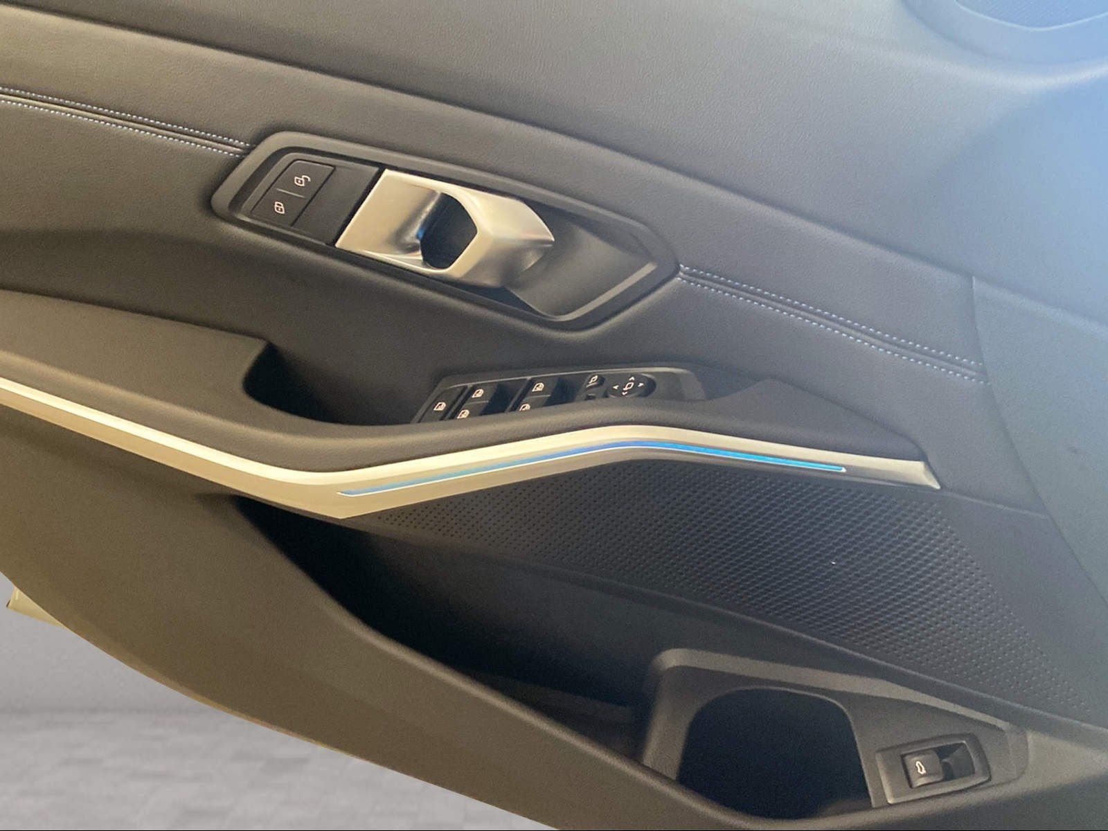 BMW 320d Touring M Sport LiveCockpitProf Kamera LED