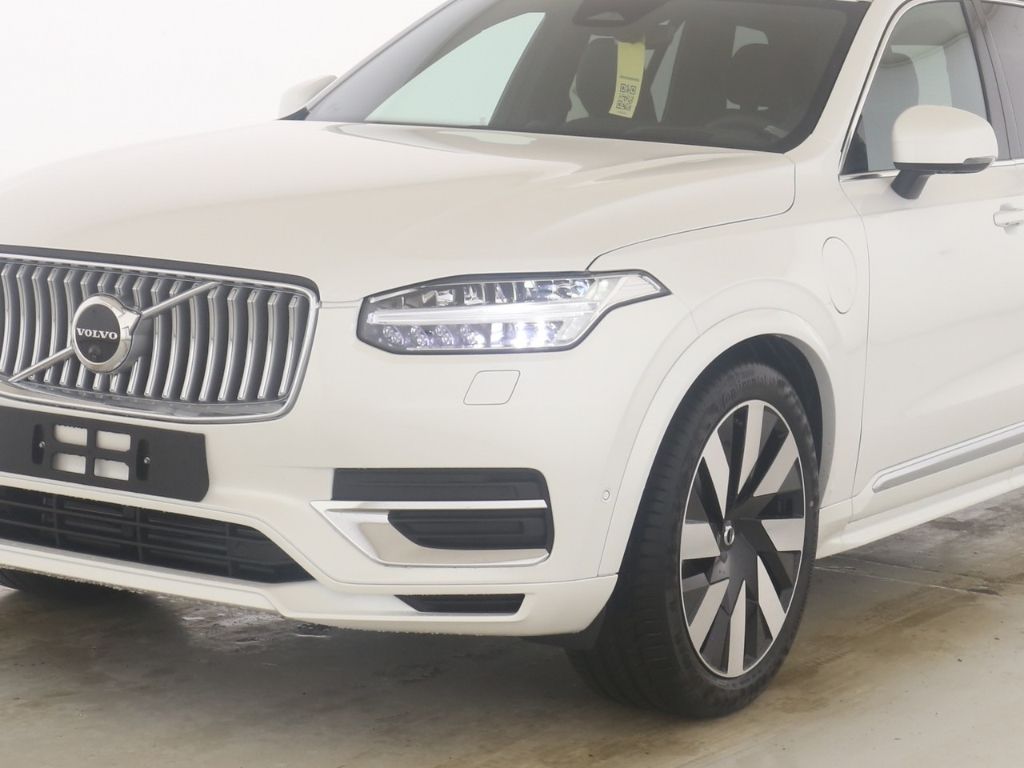 Volvo XC90 Plus Bright Recharge Plug-In Hybrid AWD T8