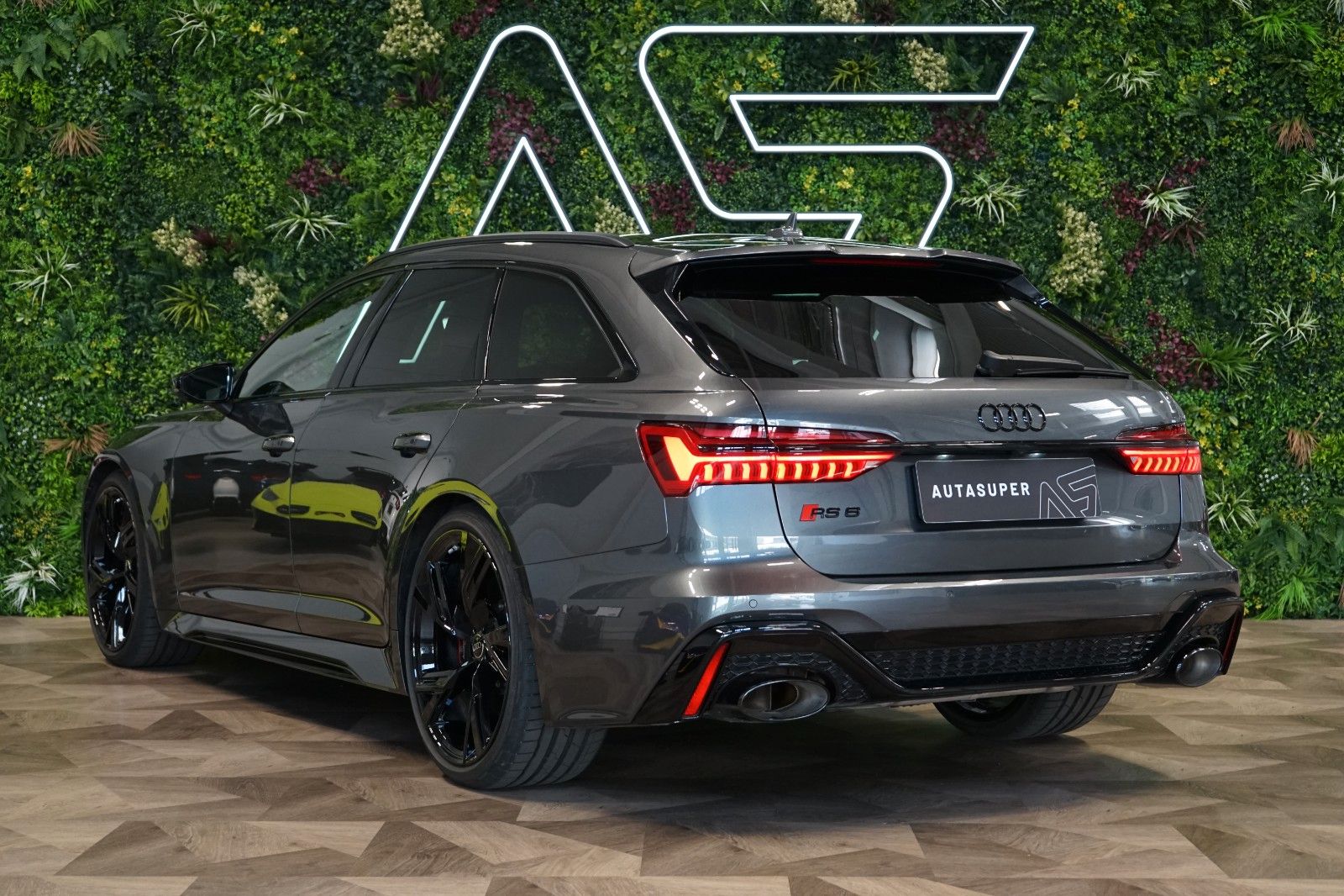 Audi RS6*PERFO*QUATTRO*MATRIX*B&O*TOW*360*106.694€NET