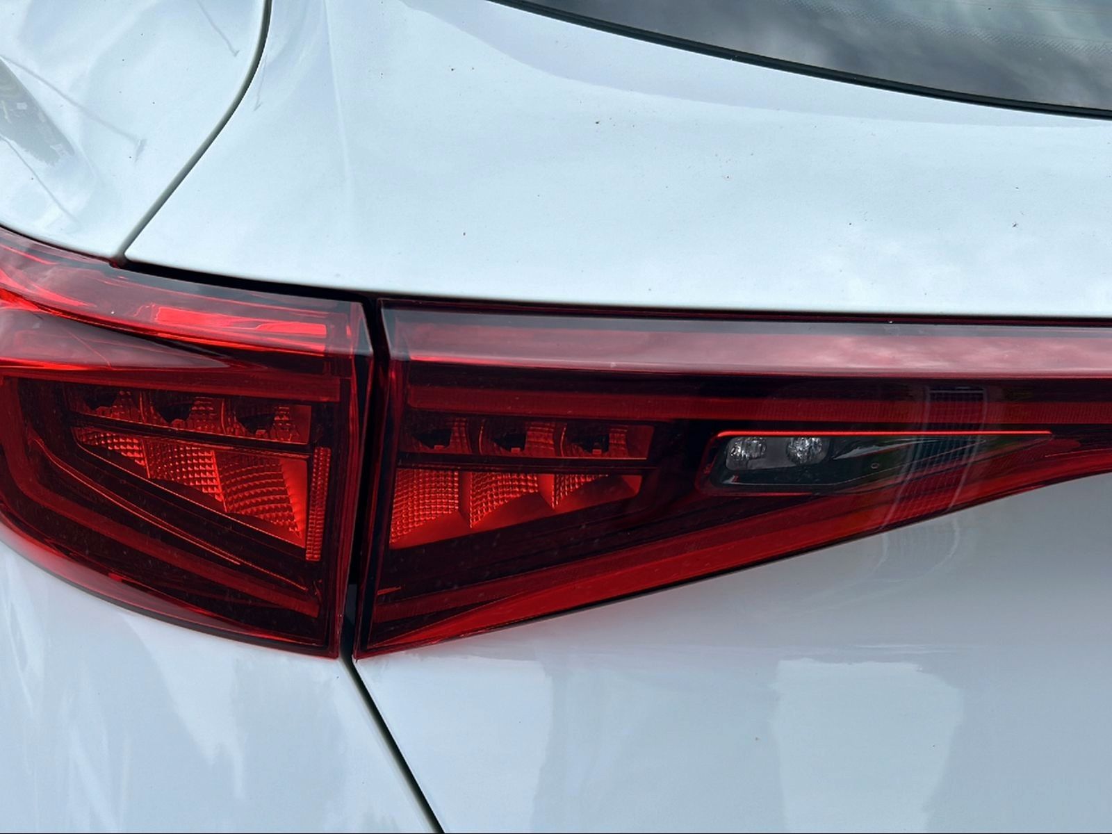 Cupra Formentor 1.5 TSI DSG - Samsaru's Car Outlet