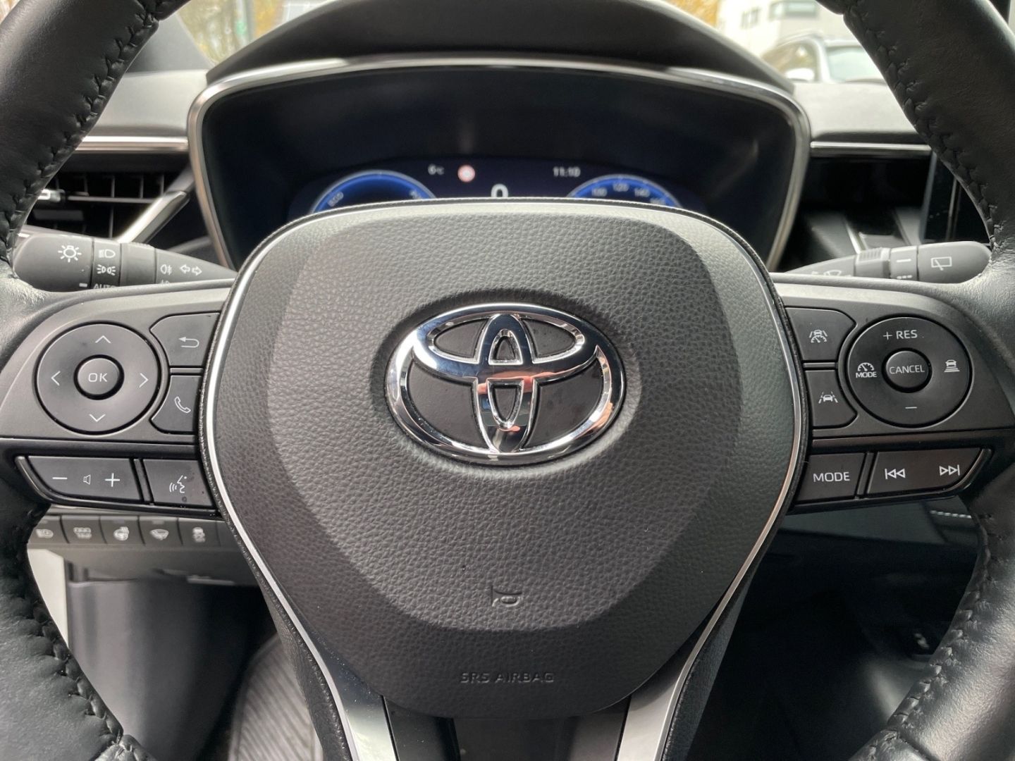 Toyota Corolla 1.8 Hybrid Team D *Technik-Paket*CAM*SHZ