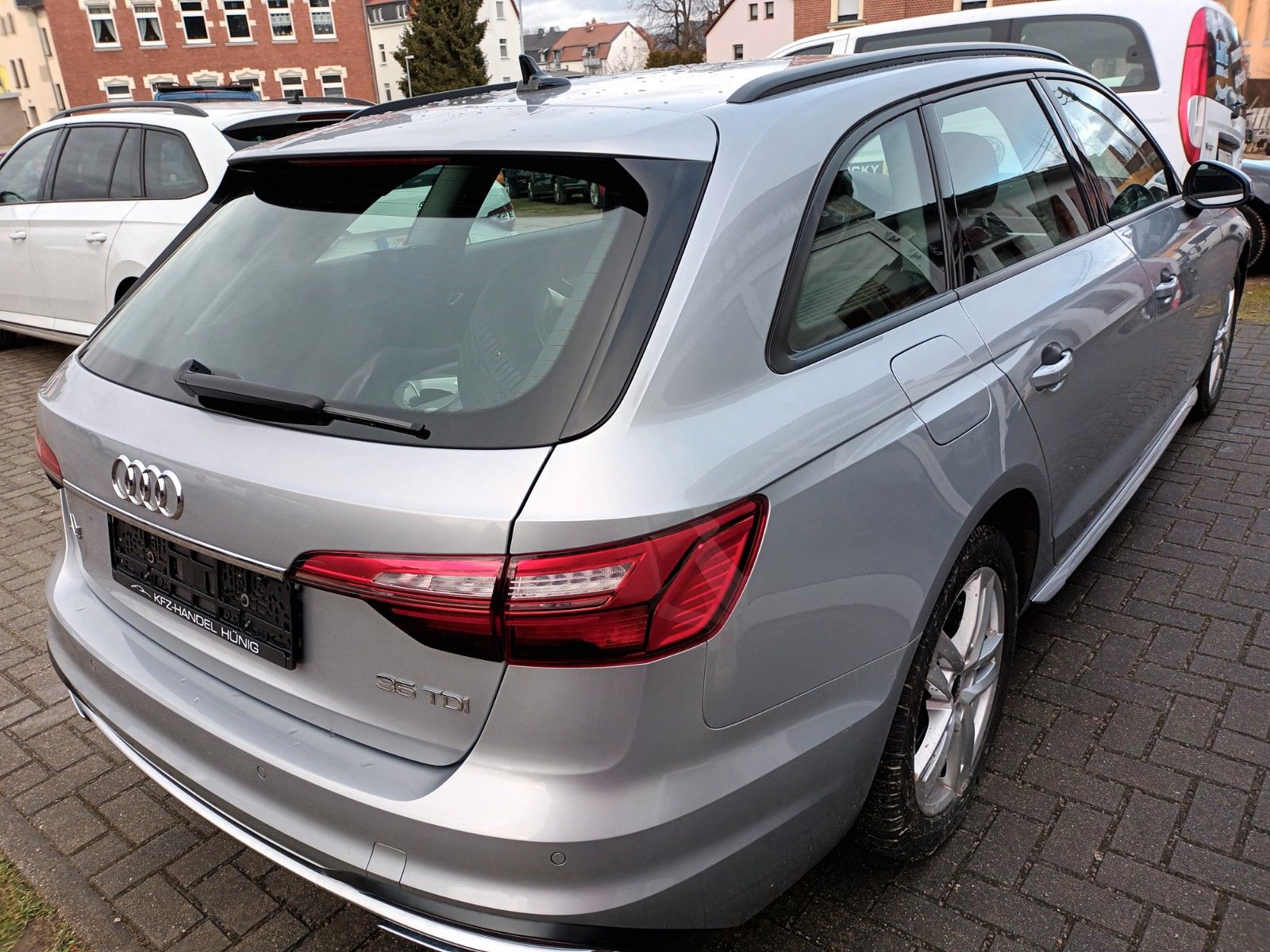 Audi A4 AVANT 35 TDI ADVANCED S-TRONIC - Samsaru's Car Outlet