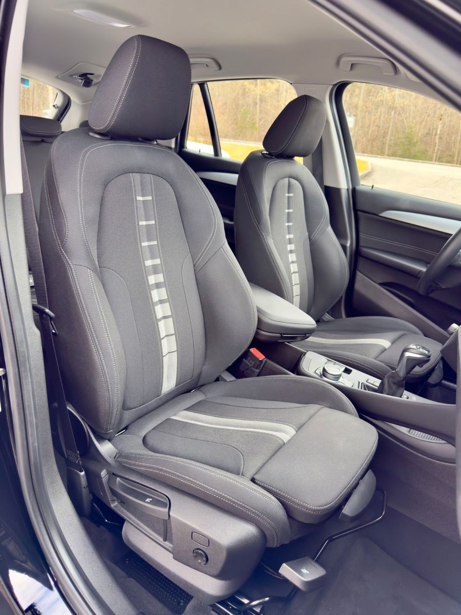 BMW X1 xDrive25e Business - Samsaru's Car Outlet
