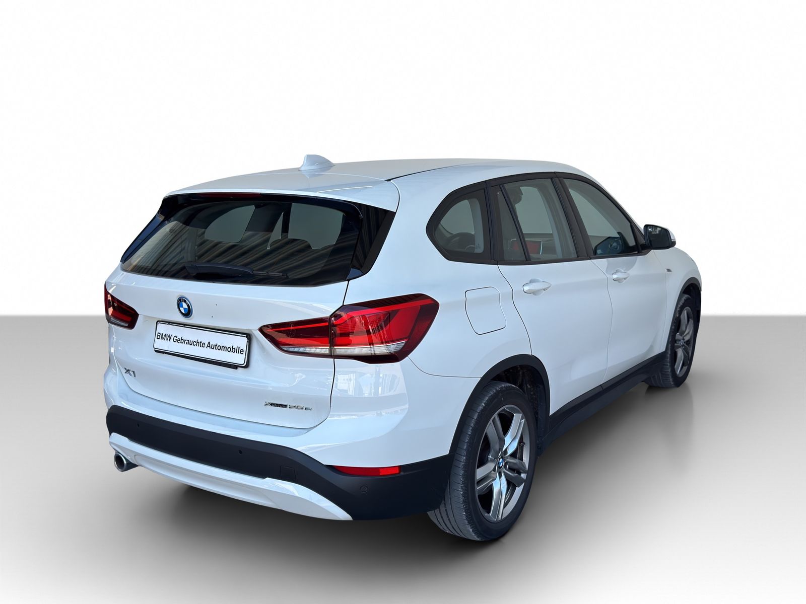 BMW X1 xDrive25e Advantage - Samsaru's Car Outlet