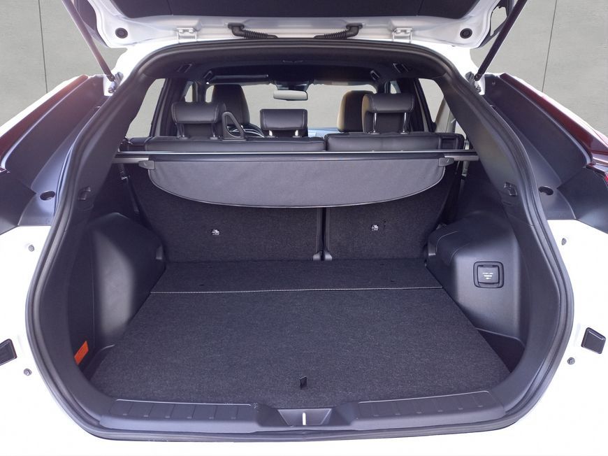Mitsubishi Eclipse Cross Plug-In Hybrid 4WD Select