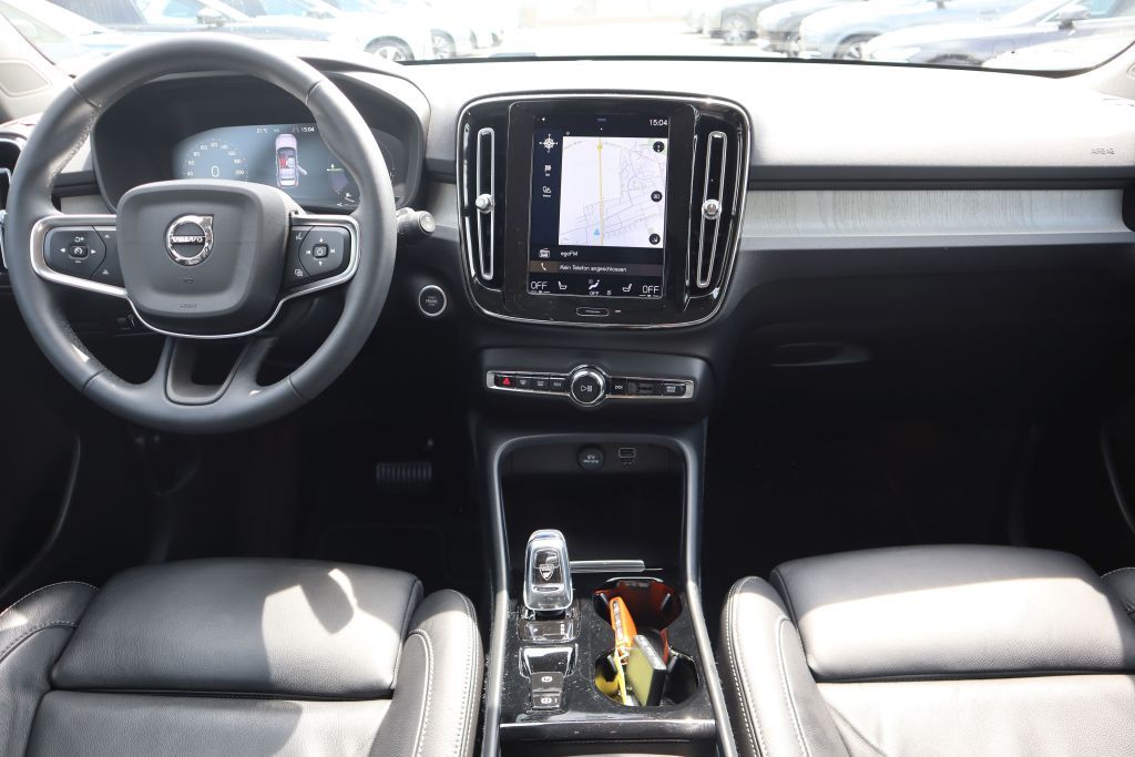 Volvo XC40 T4 Recharge DKG Plus Bright|AHK|NAVI|SHZG