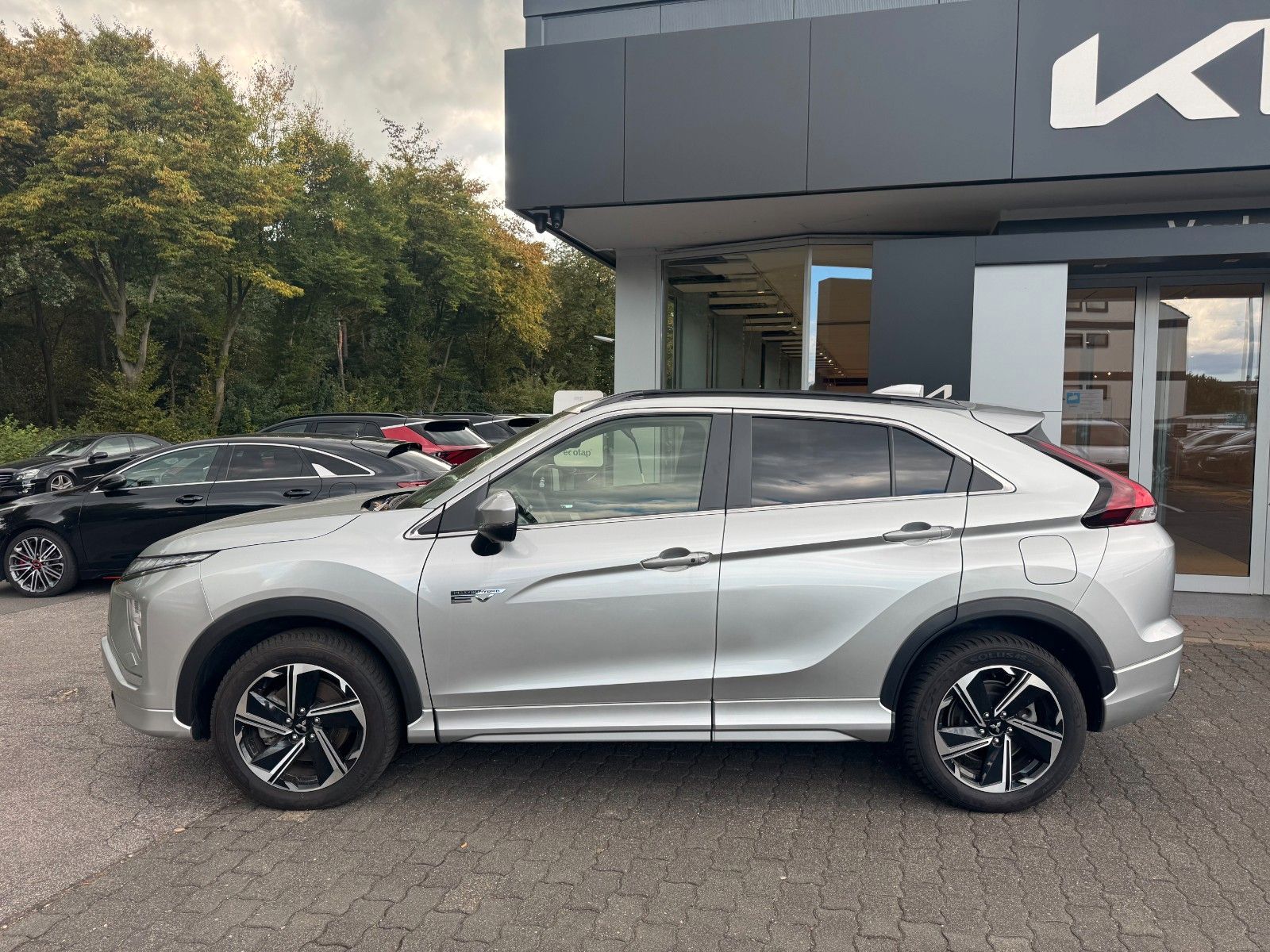 Mitsubishi Eclipse Cross Plug-in Hybrid PLUS mit Select -Pa