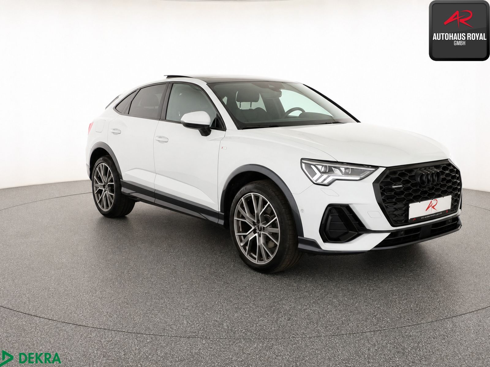 Audi Q3 Sportback 45 TFSI qu S LINE MATRIX,SONOS,ACC