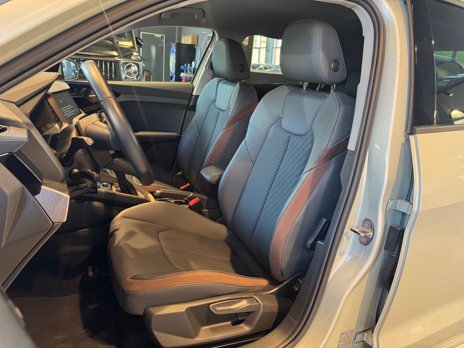 Audi A1 Sportback 35 TFSI S LINE - Samsaru's Car Outlet