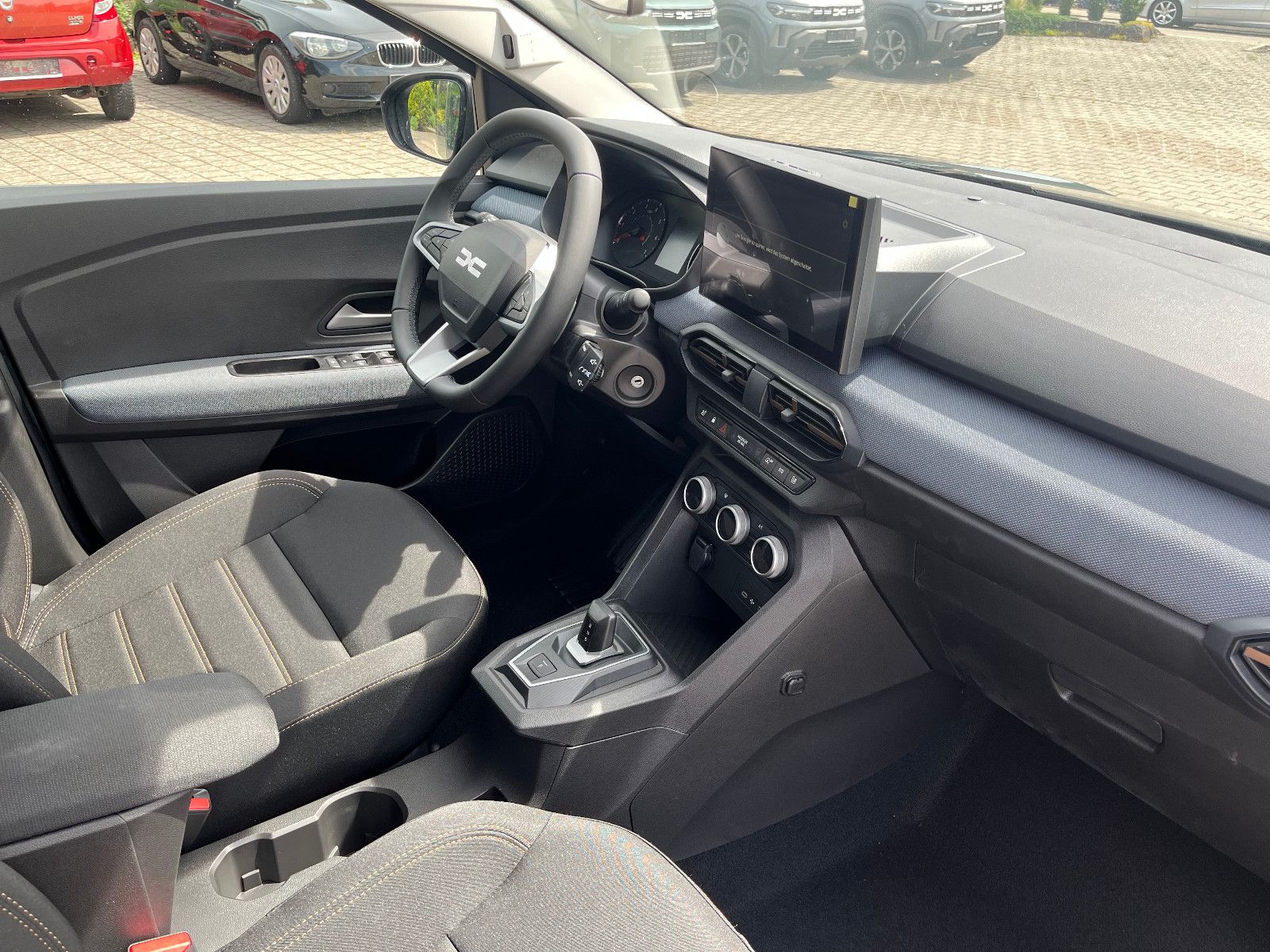 Dacia Sandero Eco-G 120 Stepway Expression+SITZH+AHK
