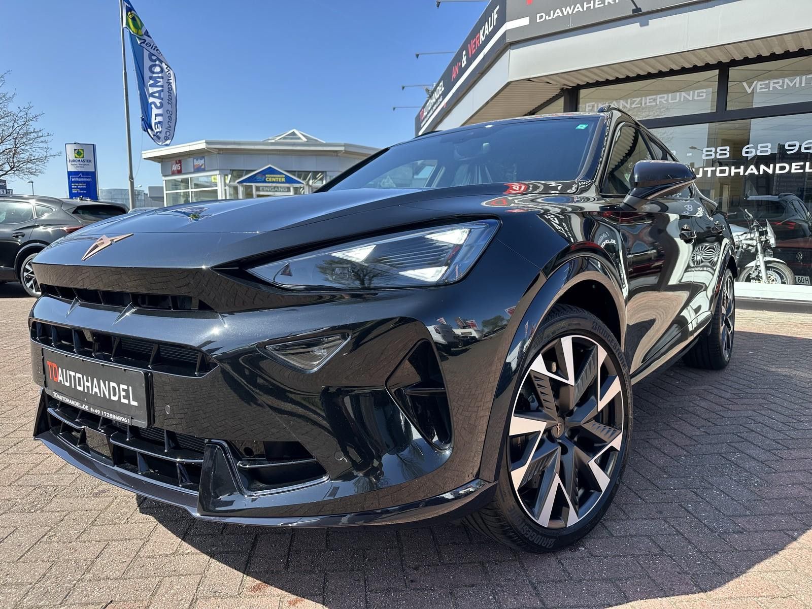 Cupra Formentor VZ 2.0 TSI 245 kW 4Drive - Samsaru's Car Outlet