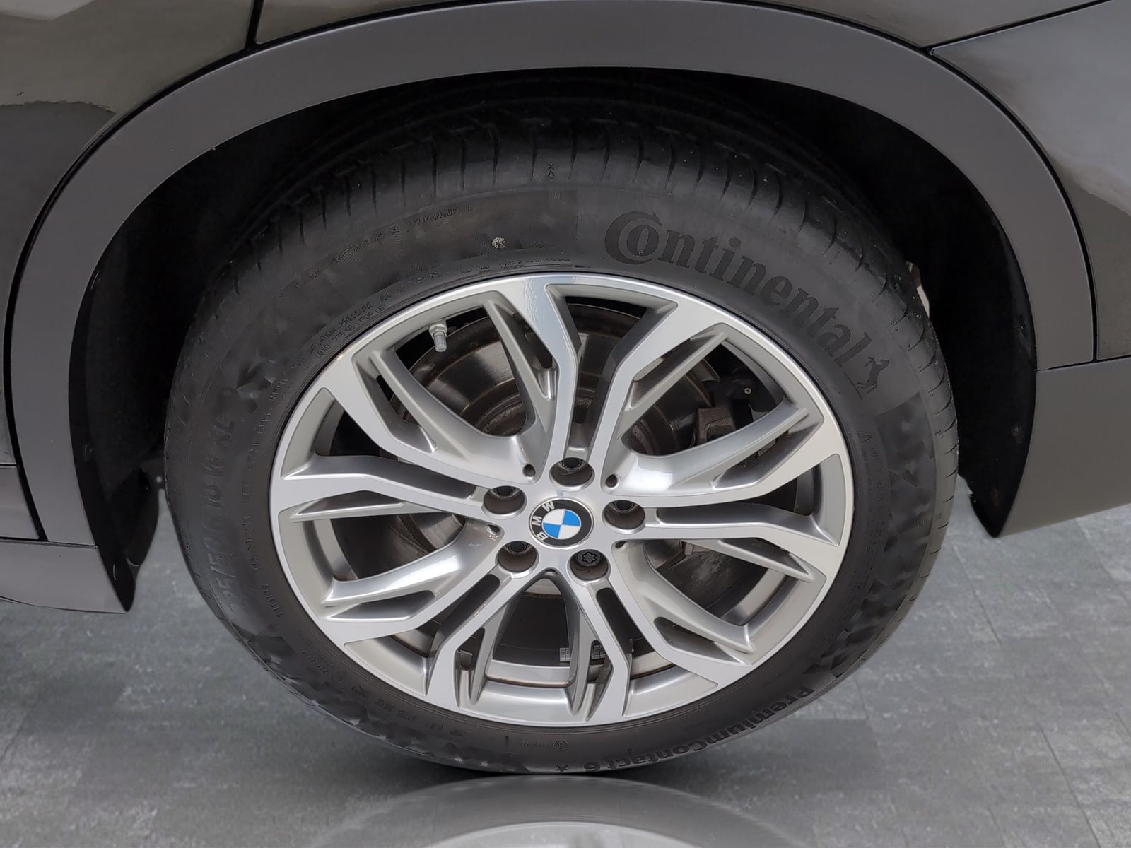 BMW X1 xDrive25e Sport Line - Samsaru's Car Outlet