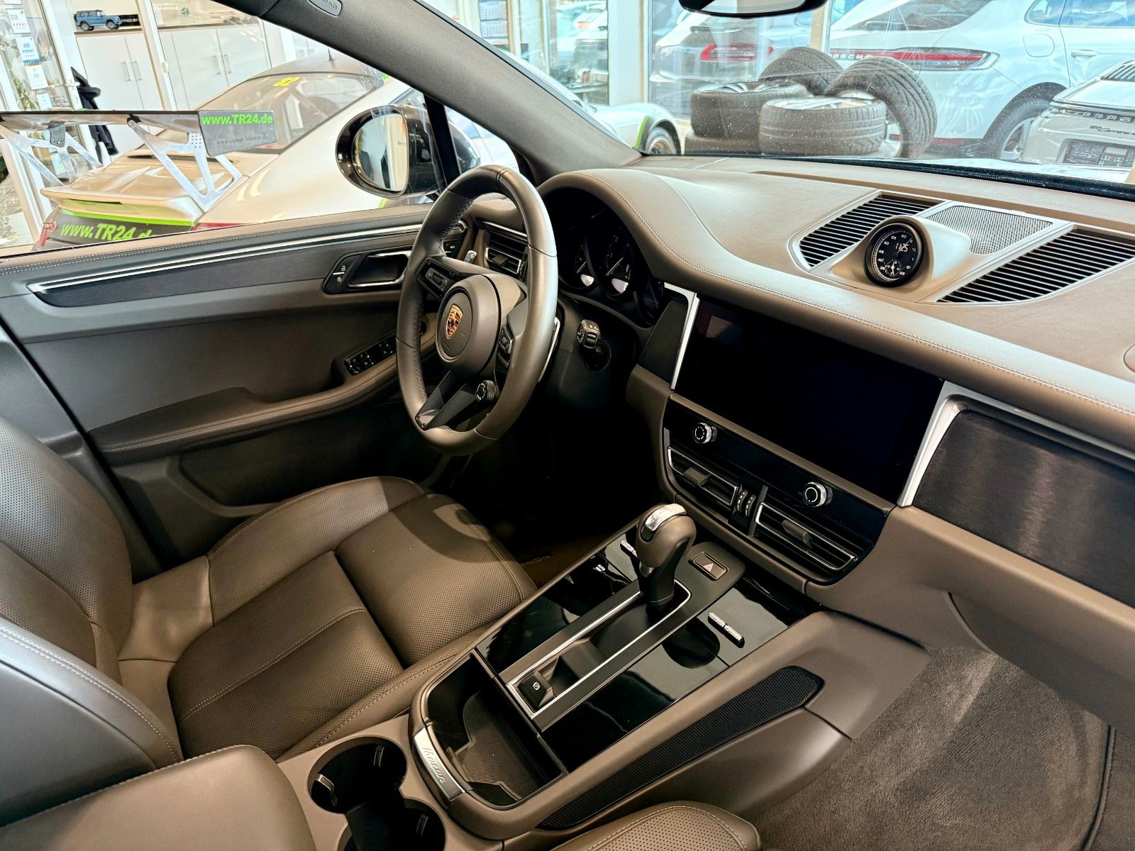 Porsche Macan GTS Luftfederung/AHK/ACC/Burmester/360