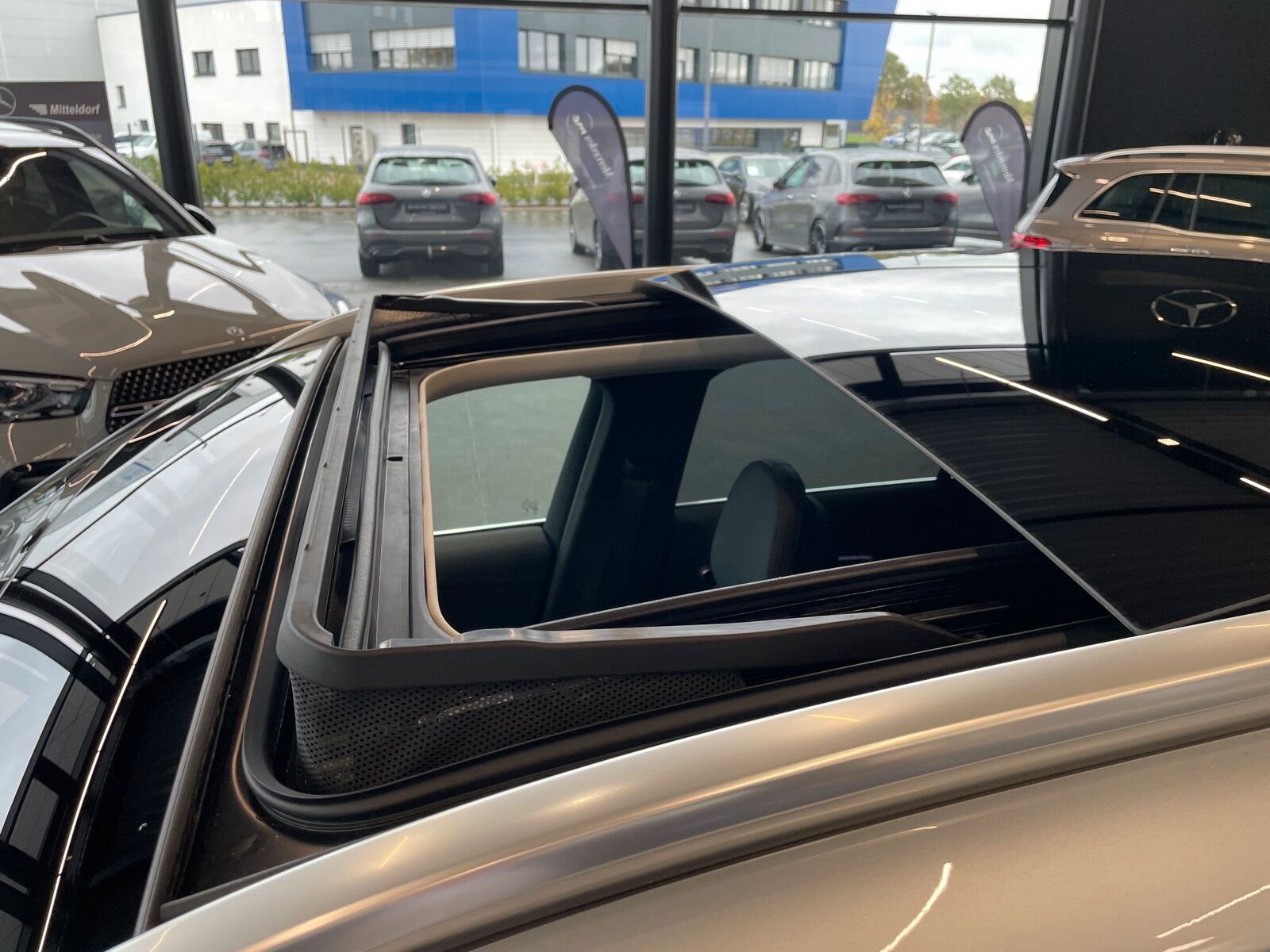 Mercedes-Benz GLC 300 4M AMG ADVANCED+ PANO DIGITALLIGHT AHK