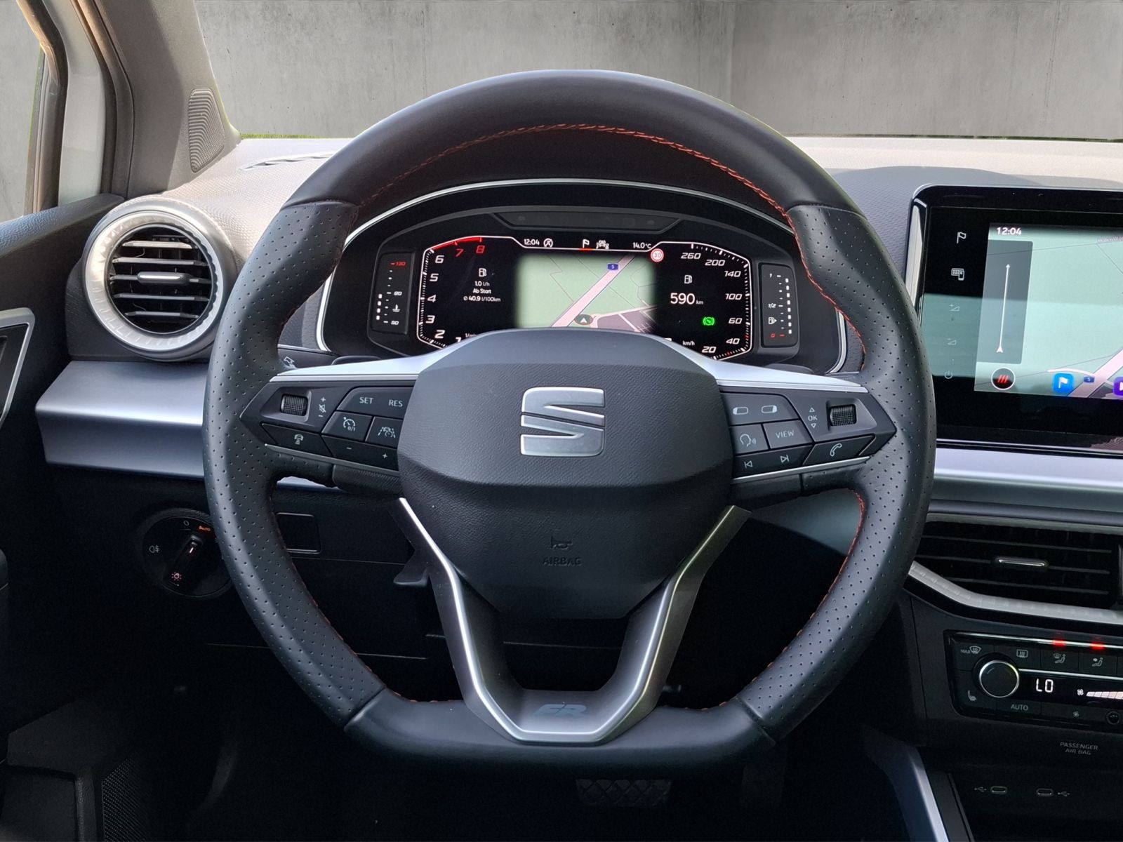 Seat Arona 1.5 TSI FR Sitzheizung, Navi, Ganzjahresre