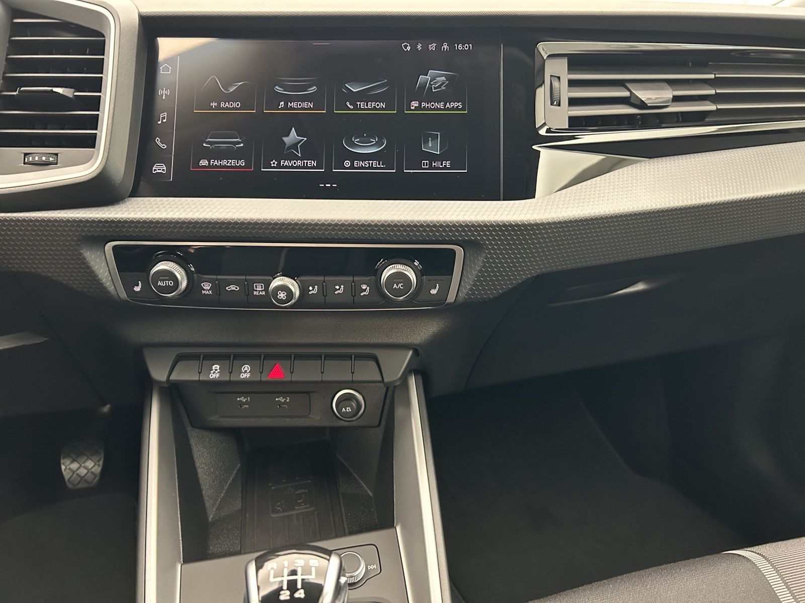 Audi A1 Sportback Advanced 25 TFSI - Samsaru's Car Outlet