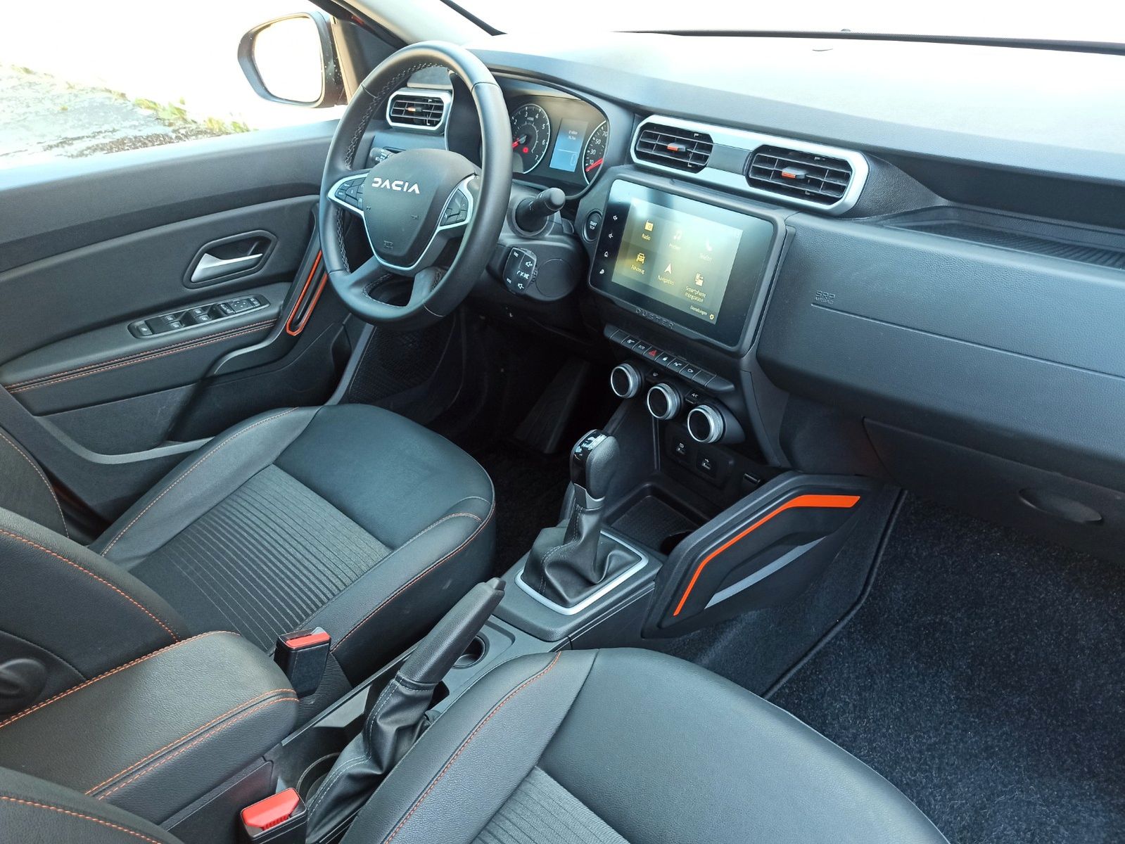 Dacia Duster Extreme 1.3 TCe 150 EDC - Samsaru's Car Outlet