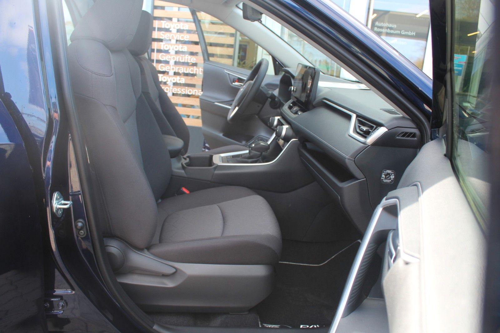 Toyota RAV4 2.5 Hybrid Teamplayer*LED*KAMERA*PDC*NAVI*