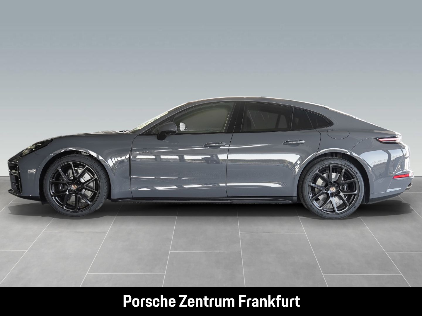 Porsche Panamera 4 E-Hybrid HA-Lenkung InnoDrive Head-Up