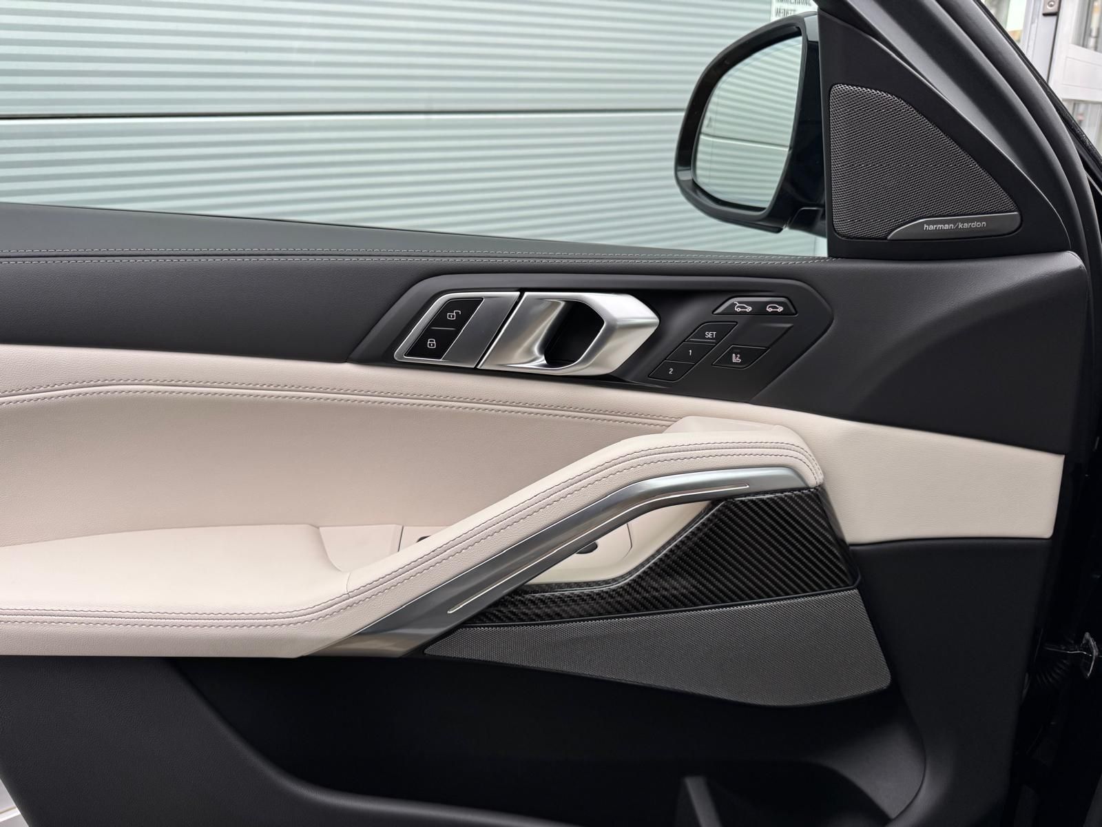 BMW X6 30d M SPORT PRO.LUFTFEDER.SOFTCL.H/K.AHK.22"