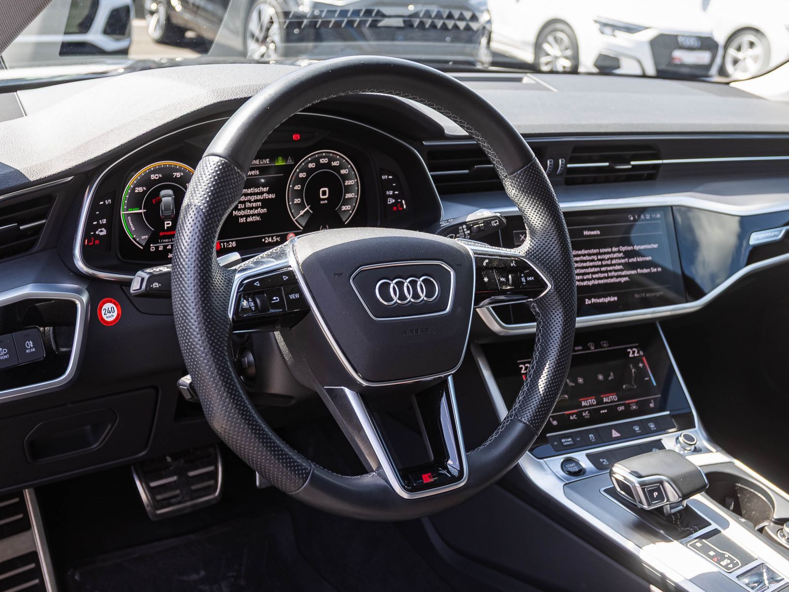 Audi A6 Avant S line 55TFSI e - Samsaru's Car Outlet