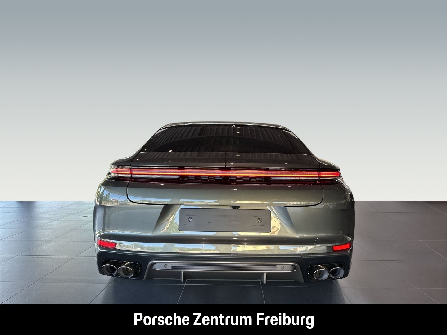 Porsche Panamera Turbo E-Hybrid BOSE Sportabgasanlage