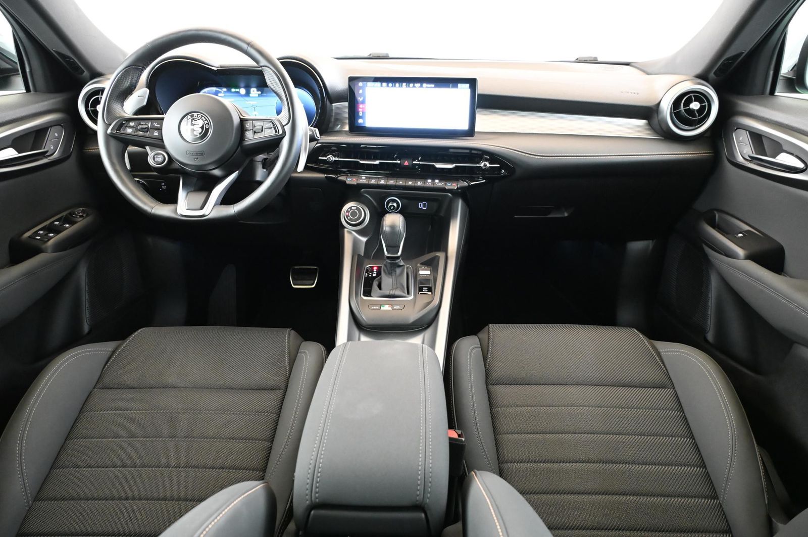 Alfa Romeo Tonale 1.3 PHEV 280 Q4 Ti LED/PANO/BREMBO/20