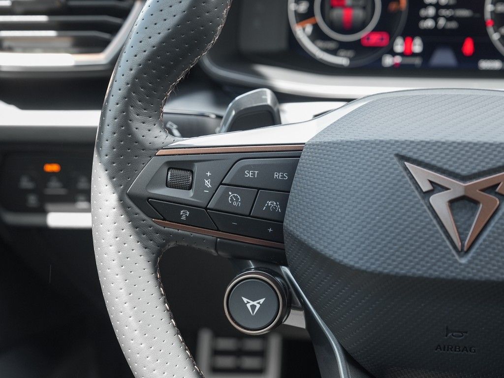 Cupra Formentor TSI VZ 4Drive DSG /Navi/AHK/RFK/BEATS